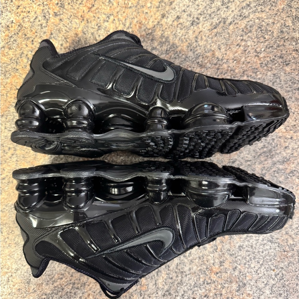 Nike Shox Black Size 9.5 M - Picture 2 of 10